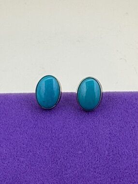 💛 Vintage Sterling Silver Turquoise Oval Stud Earrings